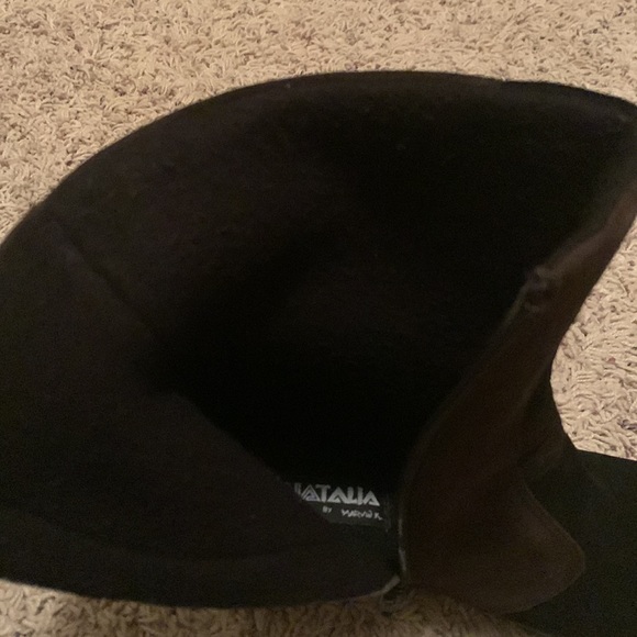 Aquatalia Brand new , never worn lined suede boots . Warm and super stylish - Picture 10 of 10